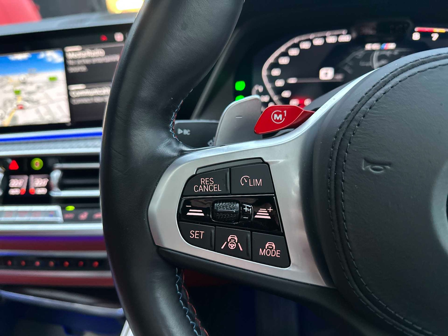 Used BMW x6 M 2022 for sale - 77056927: Photo 25