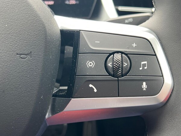 Used BMW iX2 2025 for sale - 76128947: Photo 27