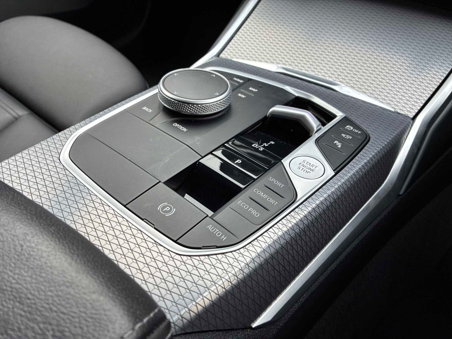 Used BMW 3 Series 2024 for sale - 77635481: Photo 22