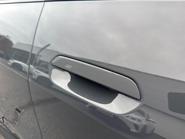 Used BMW i4 2025 for sale - 76292975: Photo 37