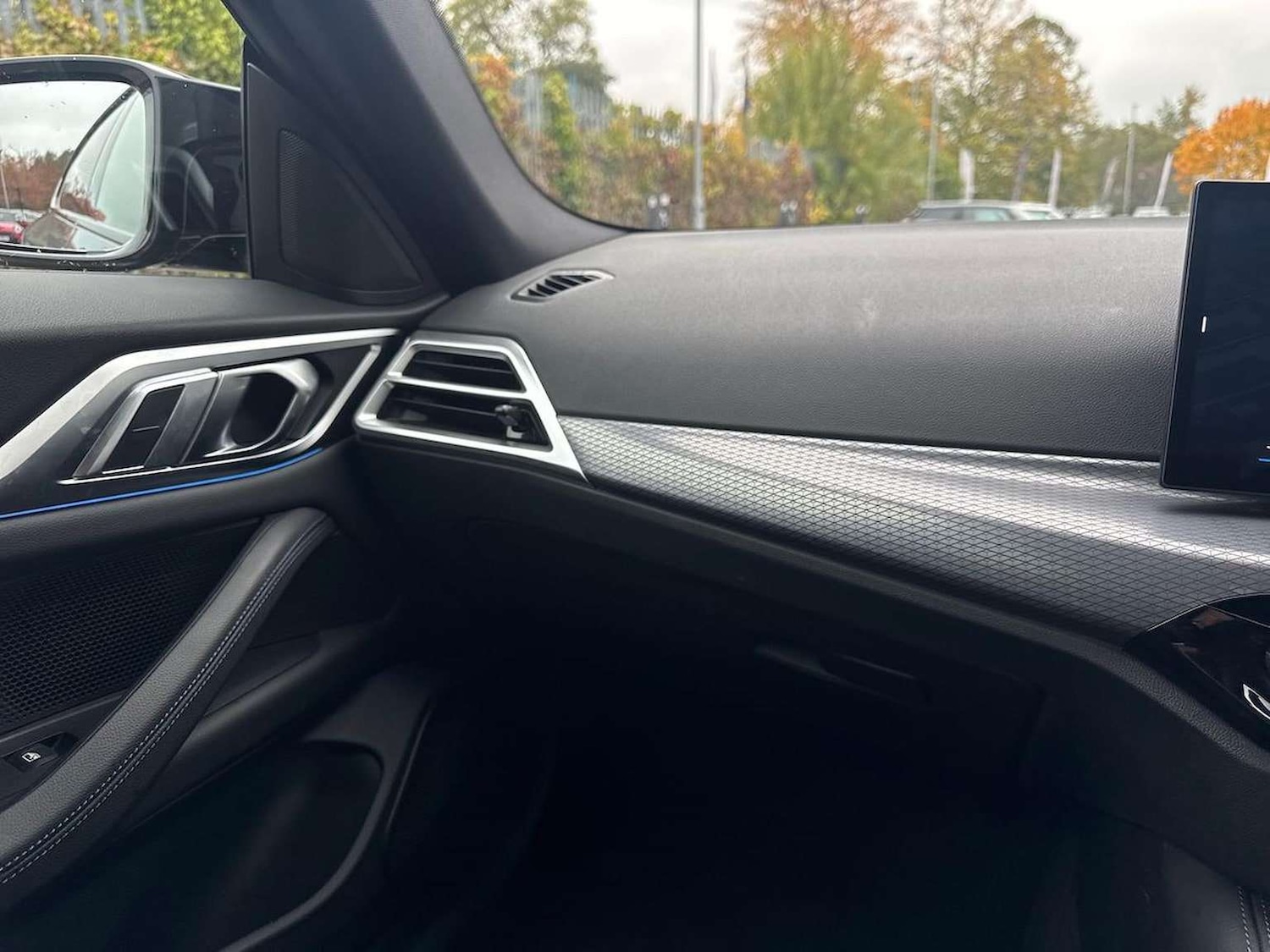 Used BMW i4 2025 for sale - 76596366: Photo 24