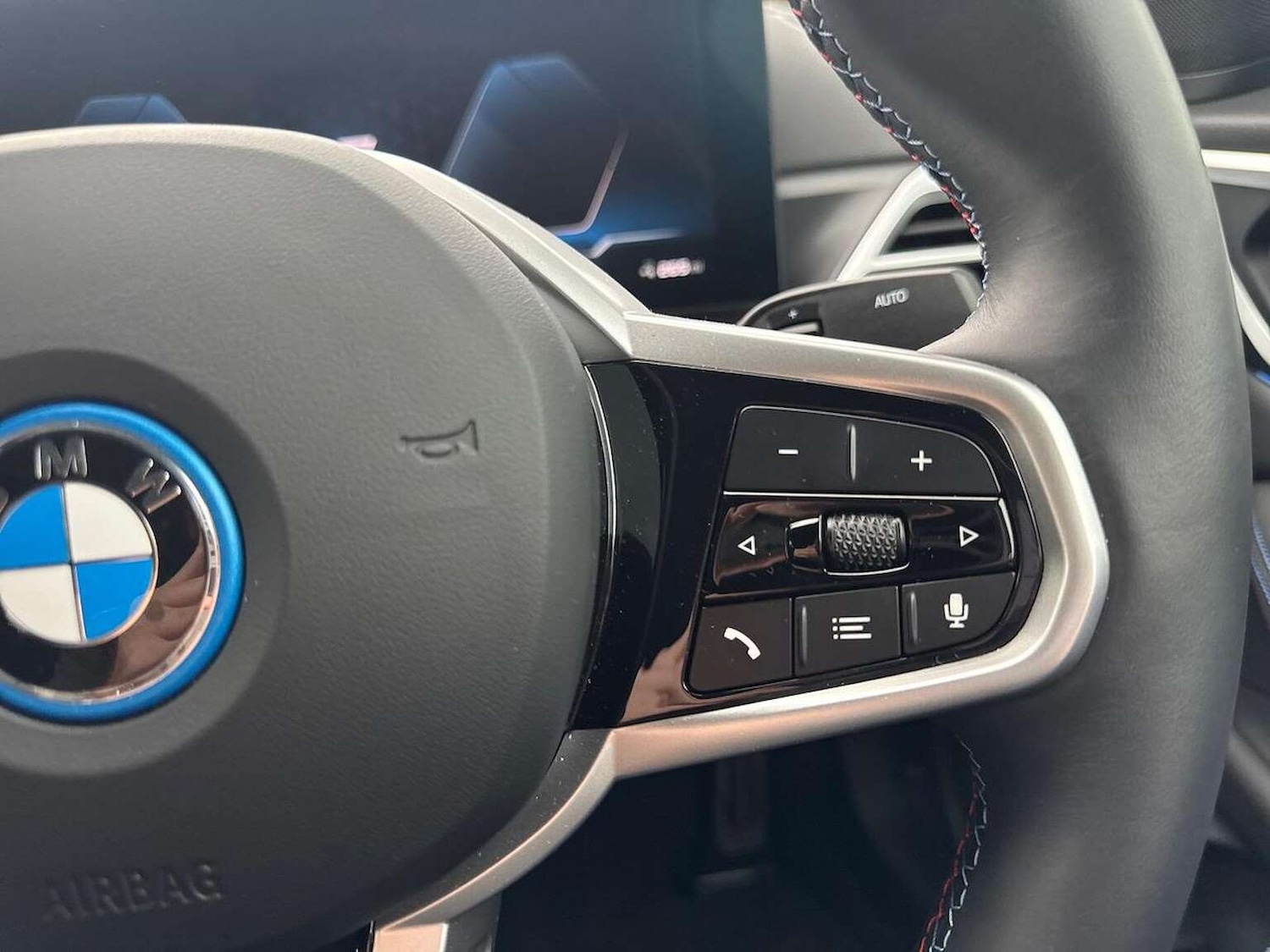 Used BMW i4 2025 for sale - 76596366: Photo 26