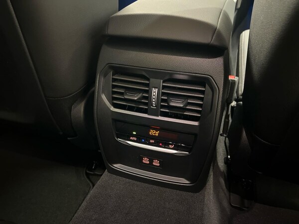 Used BMW i4 2025 for sale - 75436360: Photo 35