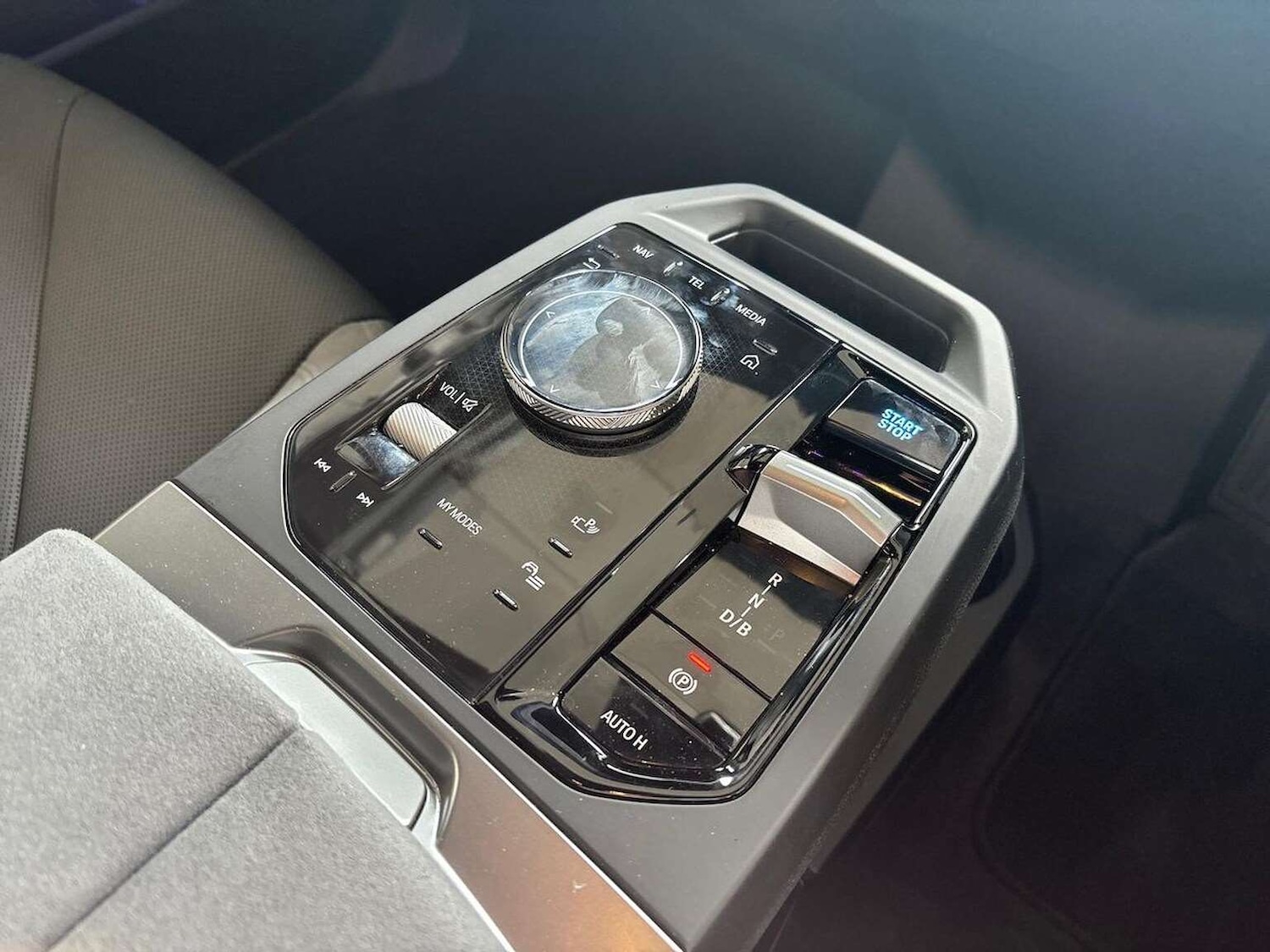 Used BMW iX 2025 for sale - 76596174: Photo 23