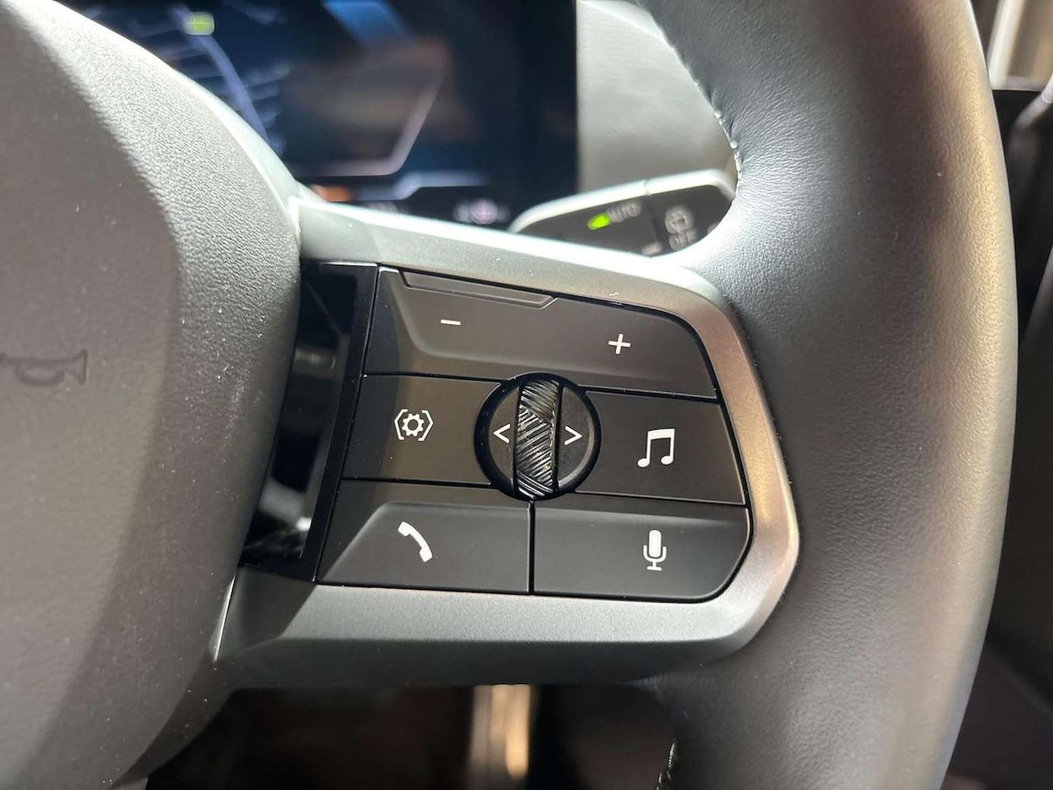 Used BMW iX 2025 for sale - 76596174: Photo 27