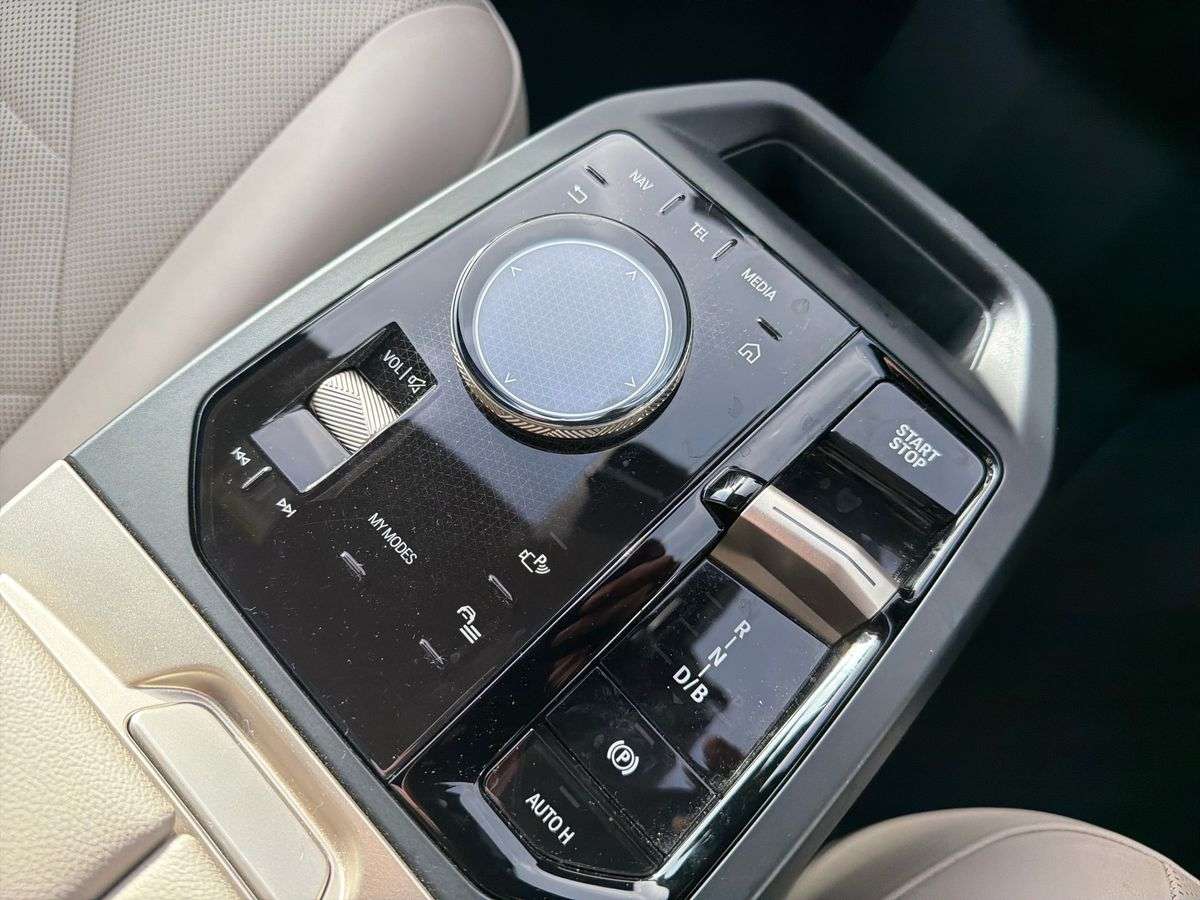 Used BMW iX 2023 for sale - 78135080: Photo 13