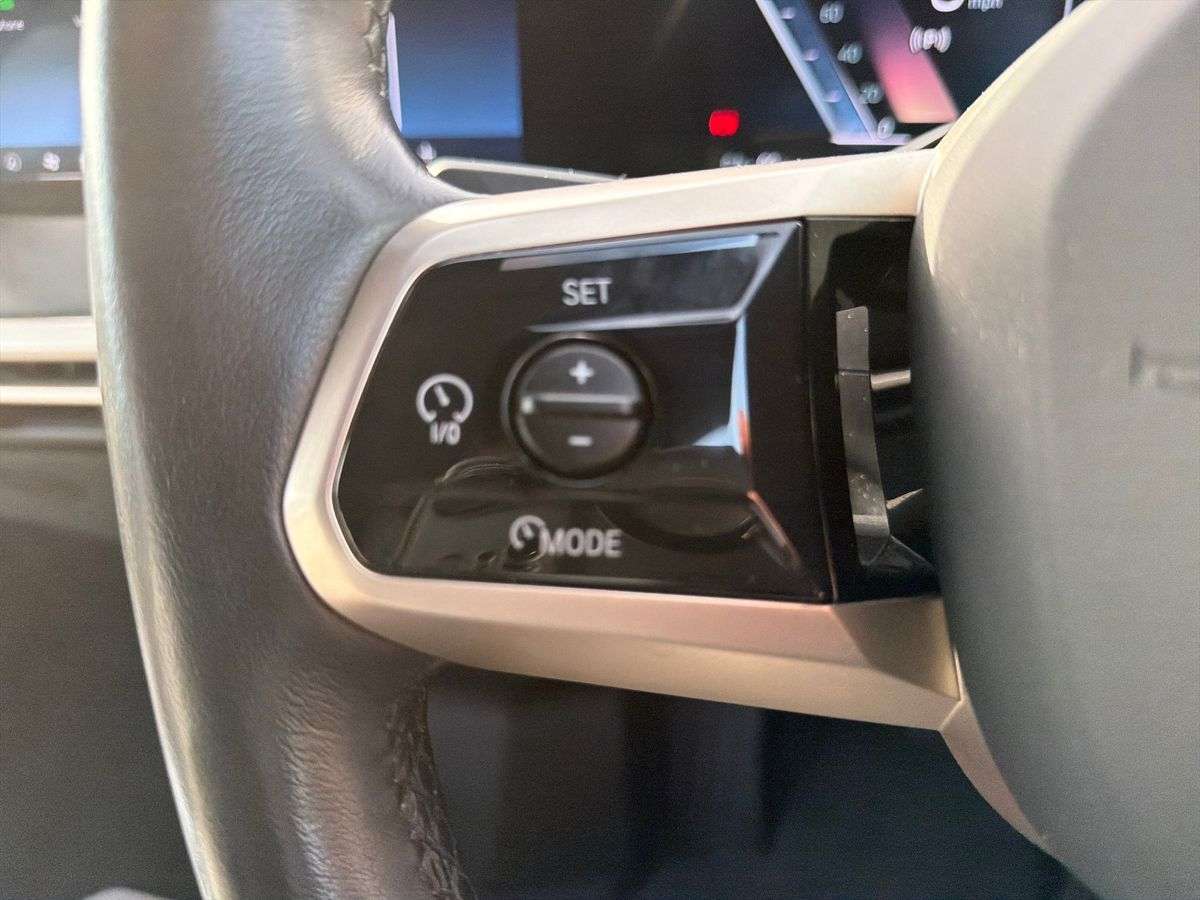 Used BMW iX 2023 for sale - 78135080: Photo 25