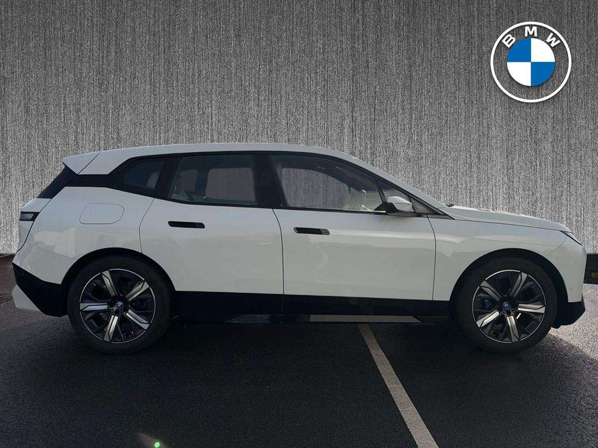 Used BMW iX 2023 for sale - 78135080: Photo 3