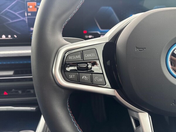 Used BMW i4 2025 for sale - 76257739: Photo 25