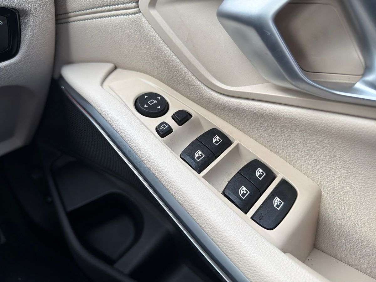 Used BMW 3 Series 2019 for sale - 77872099: Photo 31