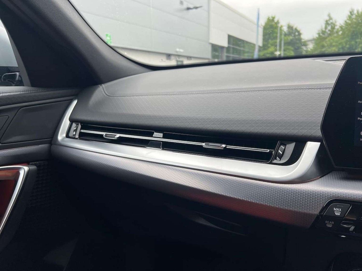 Used BMW iX2 2025 for sale - 77572929: Photo 25