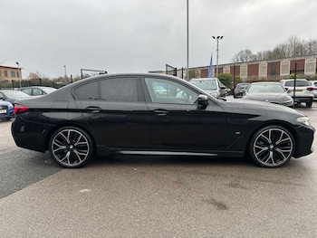 Used BMW 5 Series 2022 for sale - 77488479: Photo