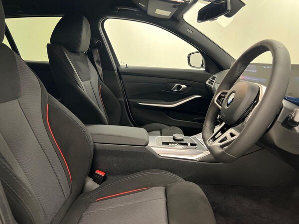 Used BMW 3 Series 2025 for sale - 76212085: Photo 21