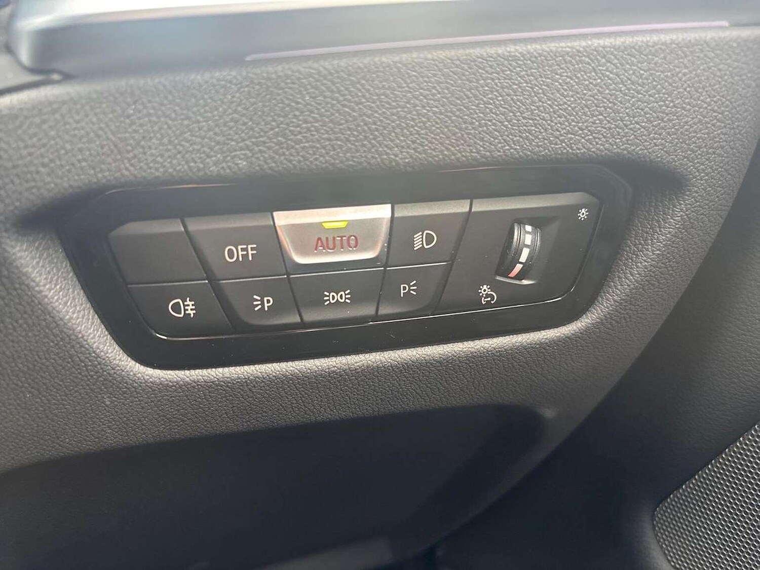 Used BMW 4 Series 2023 for sale - 76596168: Photo 28