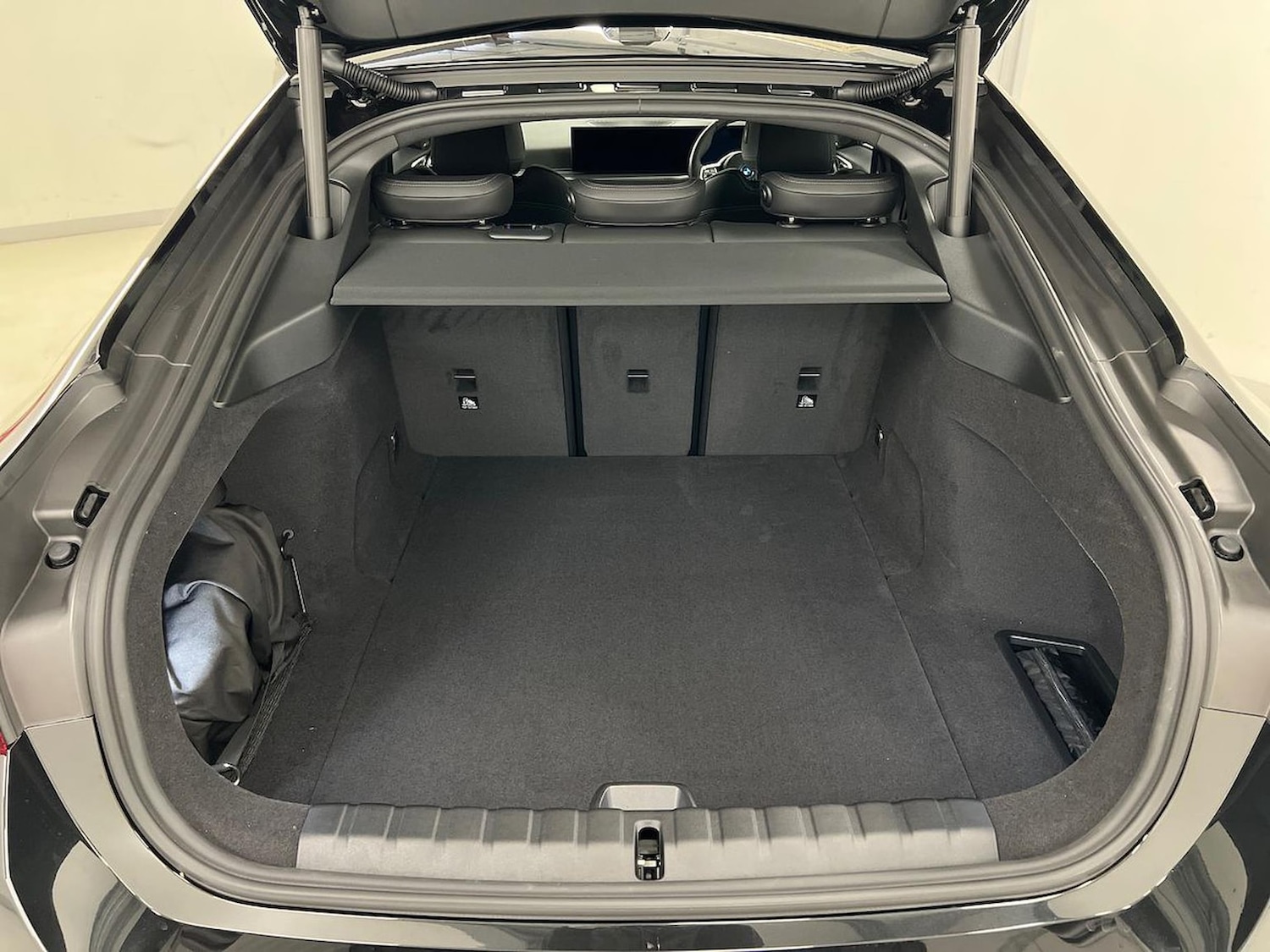 Used BMW i4 2025 for sale - 76531426: Photo 17