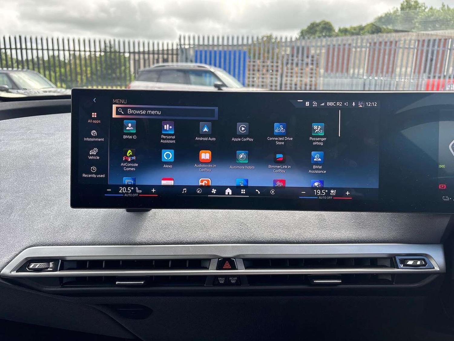 Used BMW iX 2025 for sale - 76699552: Photo 12