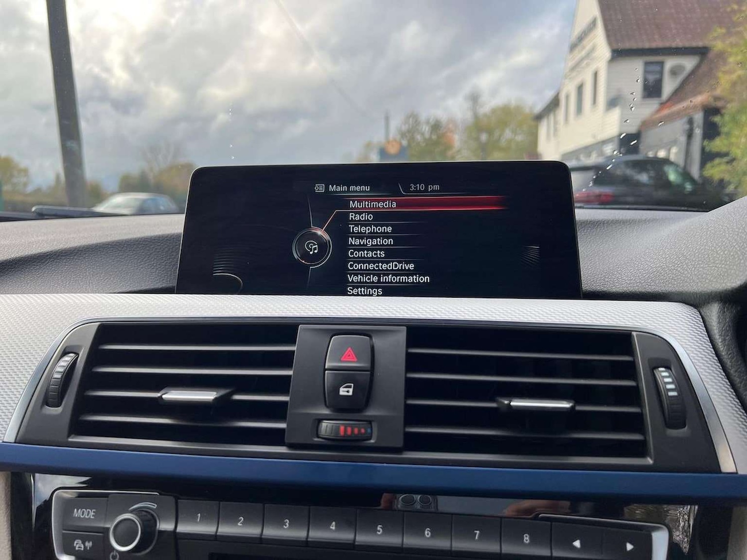 Used BMW 3 Series 2016 for sale - 76596157: Photo 11