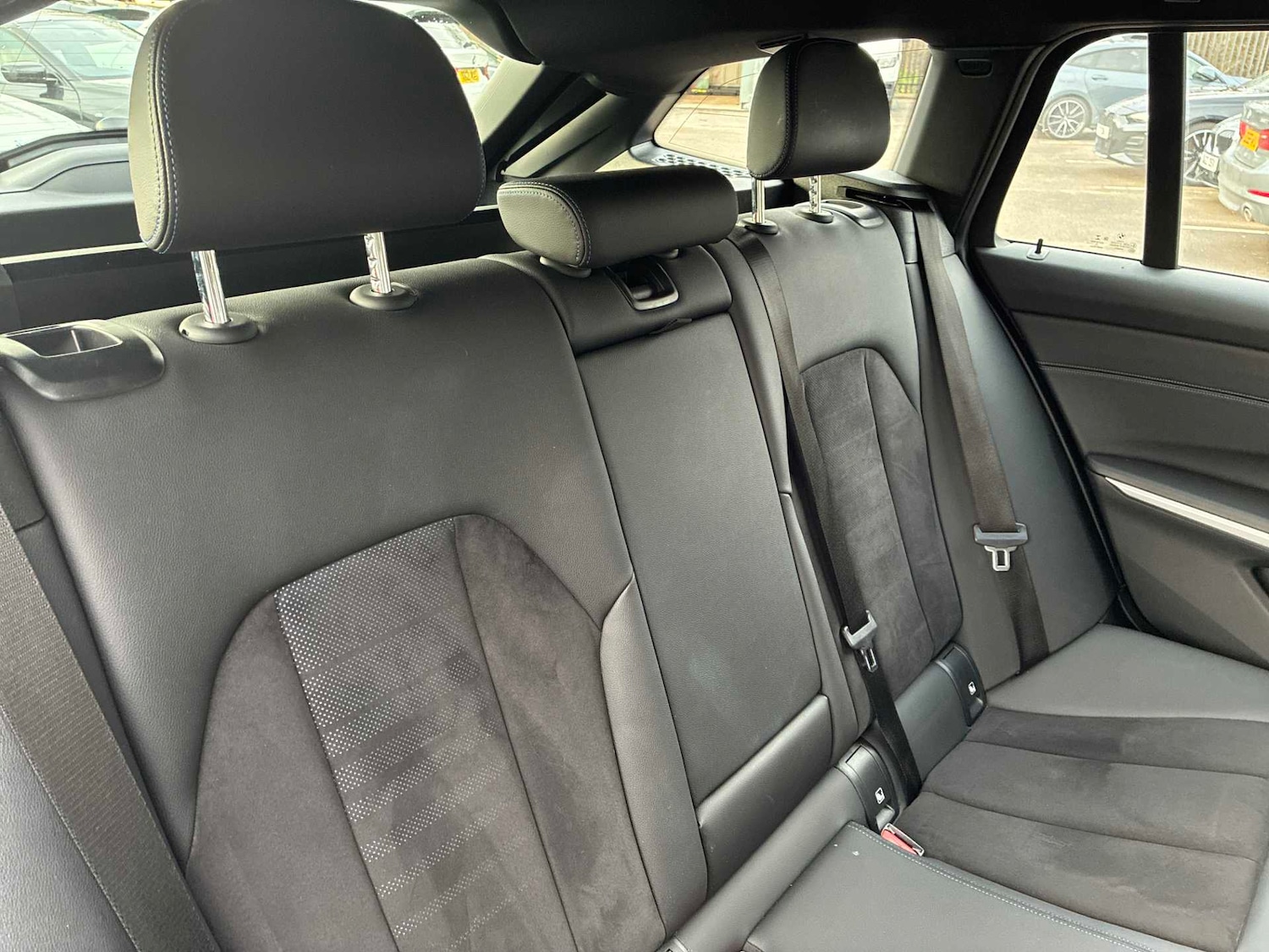 Used BMW 3 Series 2023 for sale - 77832046: Photo 16