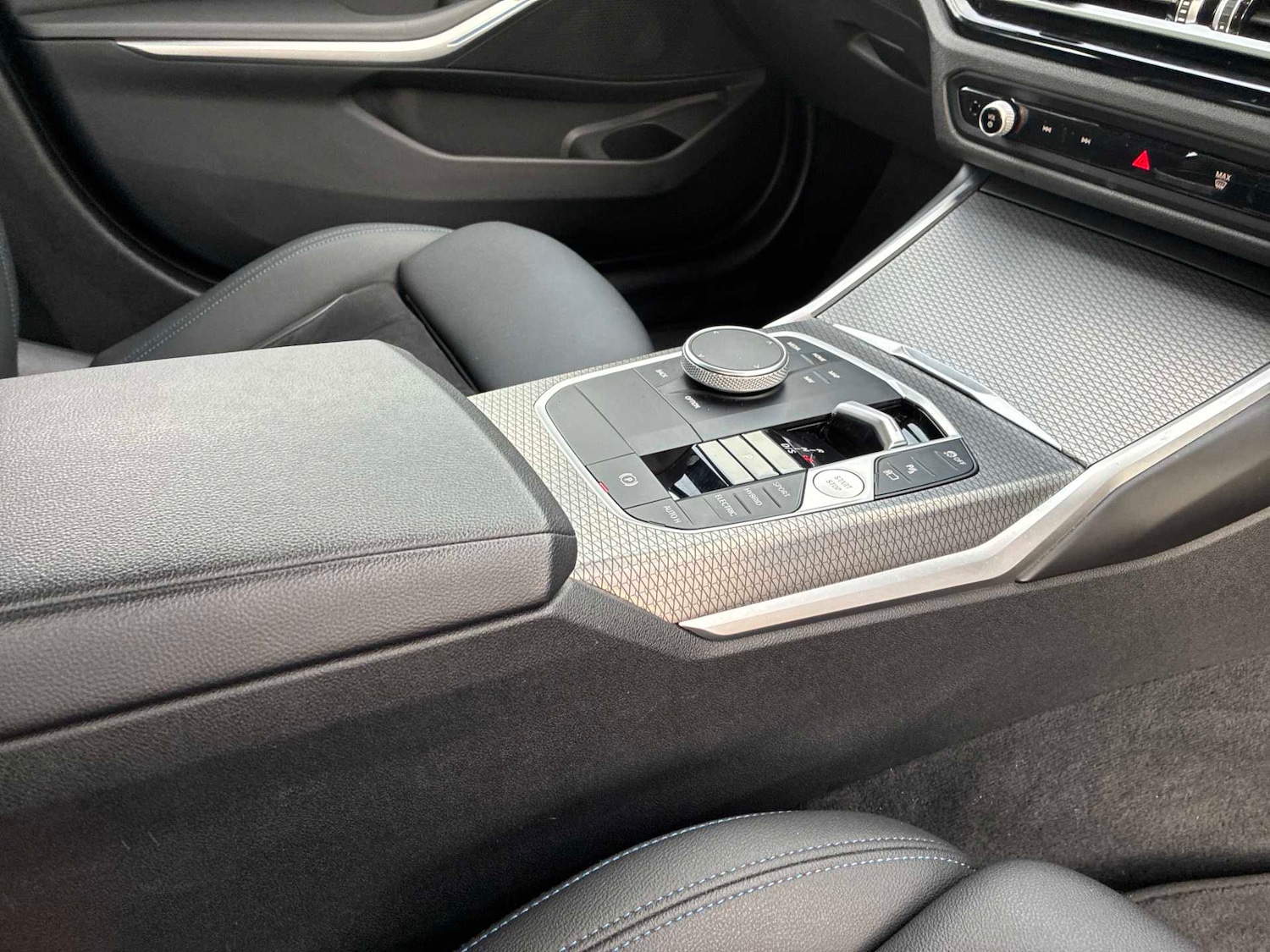 Used BMW 3 Series 2023 for sale - 77832046: Photo 22