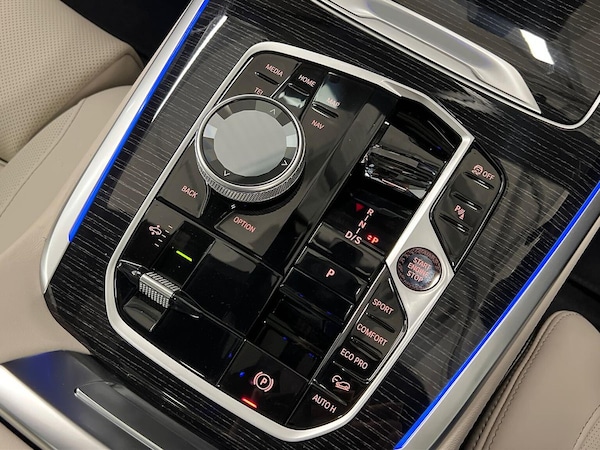 Used BMW X7 2025 for sale - 76070254: Photo 13