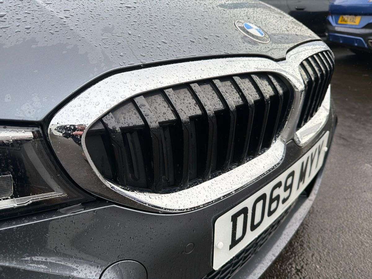 Used BMW 3 Series 2019 for sale - 77984014: Photo 40