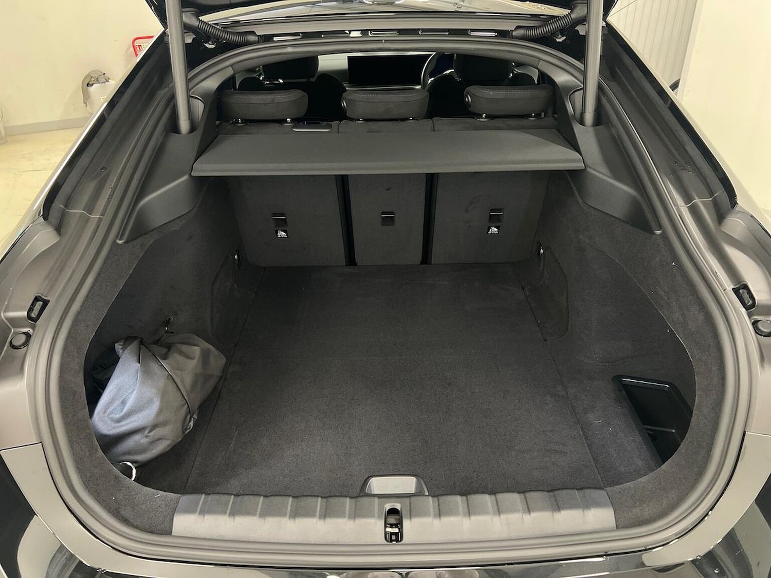 Used BMW i4 2025 for sale - 76149678: Photo 17