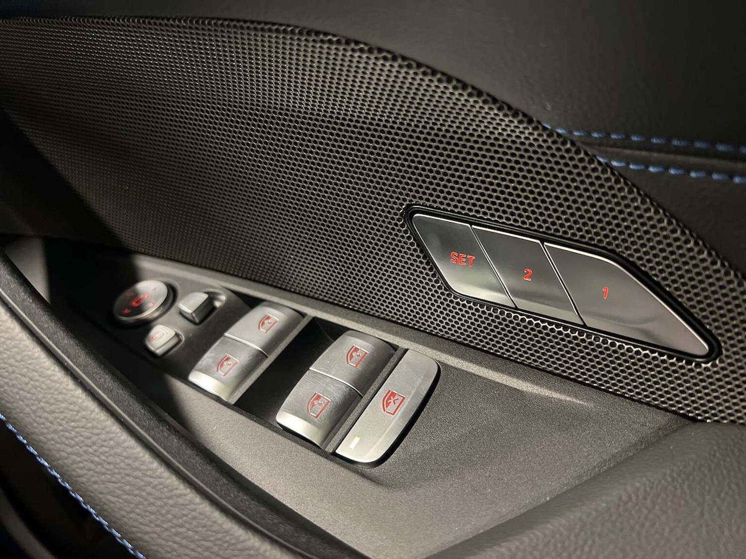 Used BMW i4 2025 for sale - 76149678: Photo 31