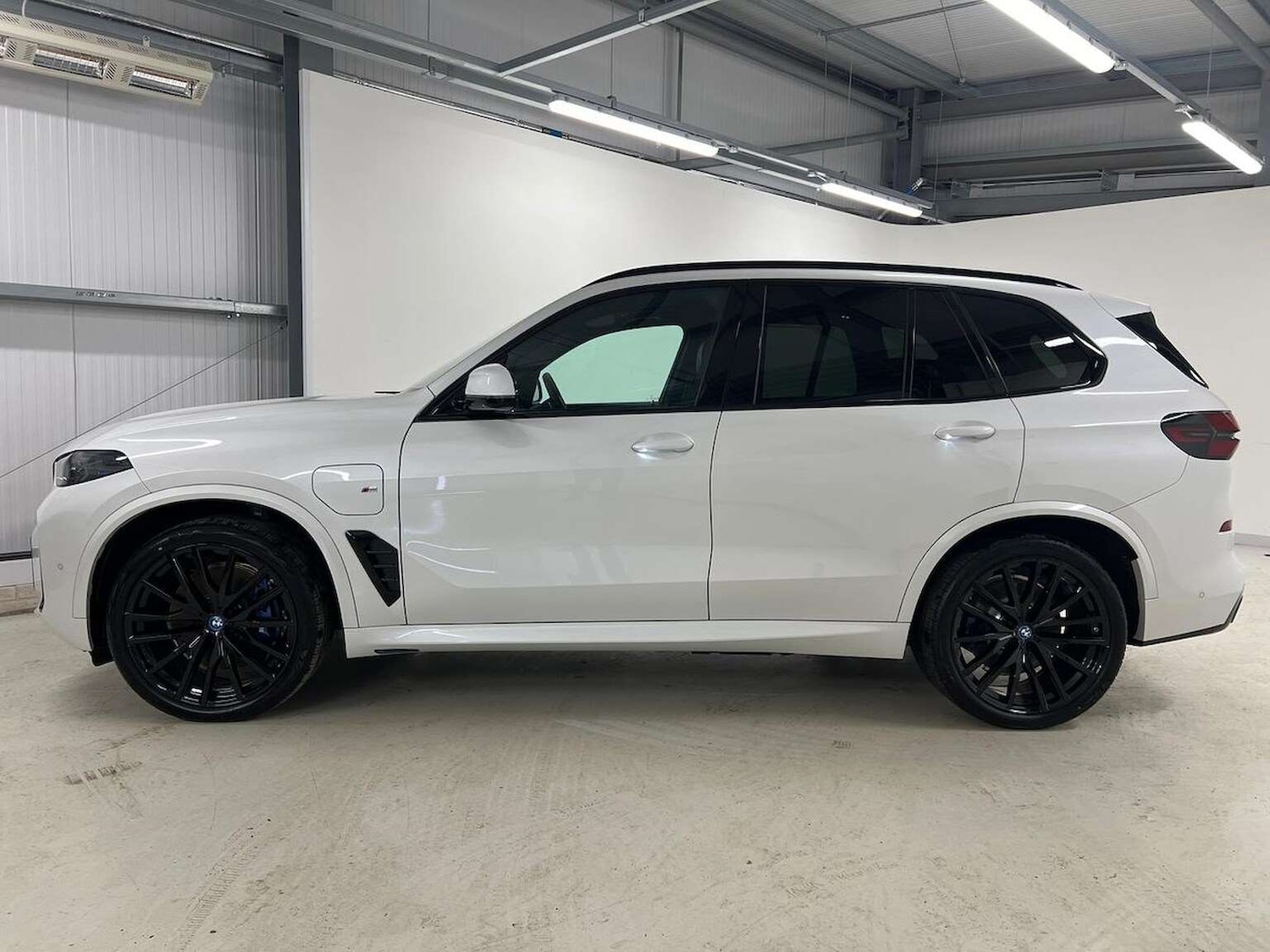 Used BMW X5 2025 for sale - 76596308: Photo 19