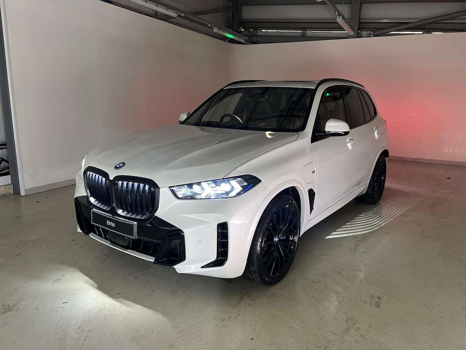 Used BMW X5 2025 for sale - 76596308: Photo 40