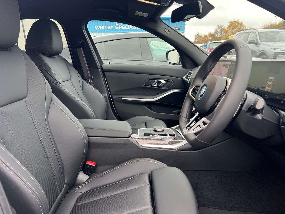 Used BMW 3 Series 2025 for sale - 78191865: Photo 21