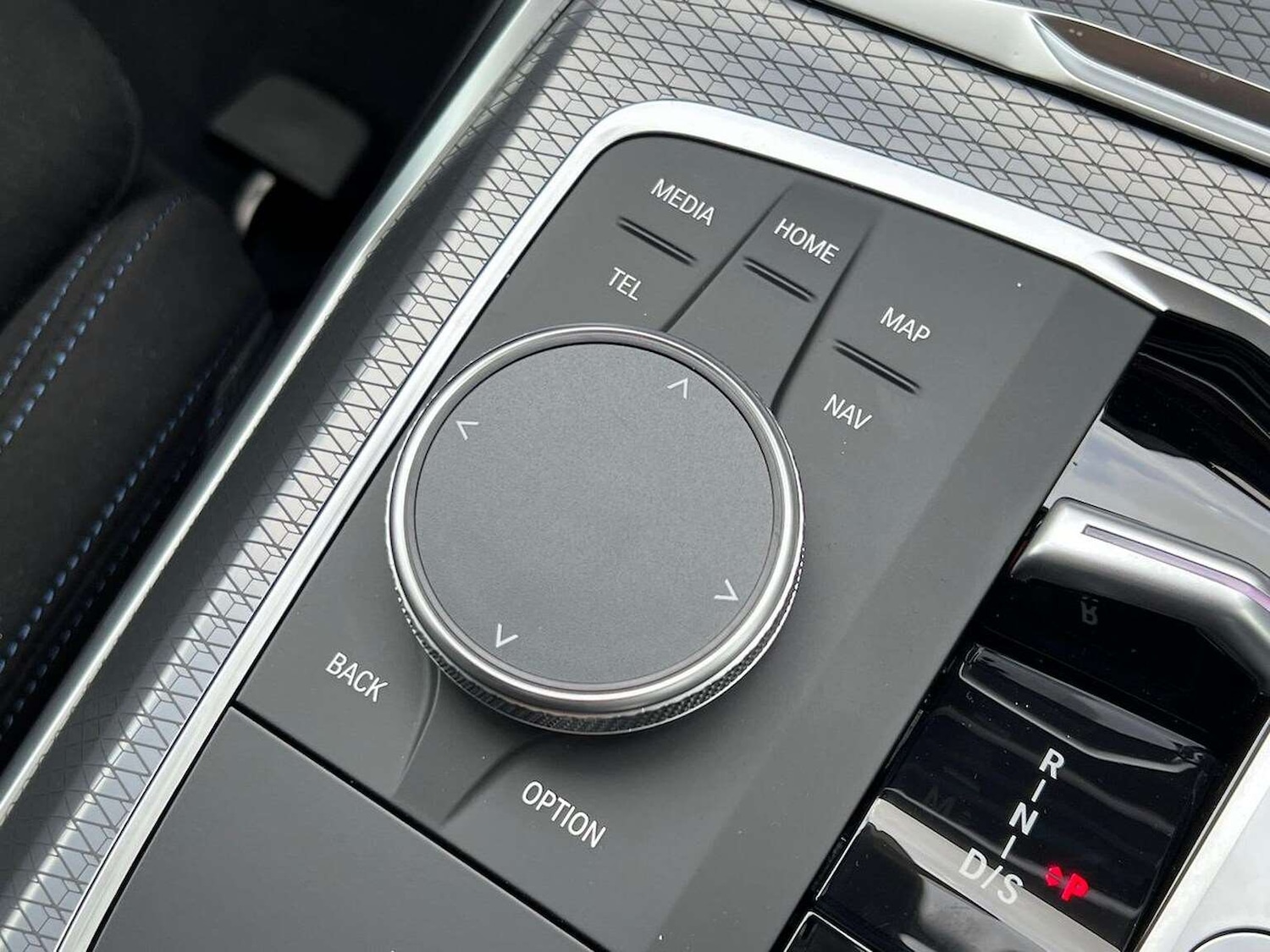 Used BMW 3 Series 2025 for sale - 76596355: Photo 23