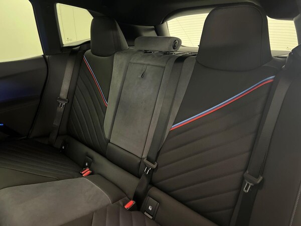 Used BMW iX 2025 for sale - 76212081: Photo 16