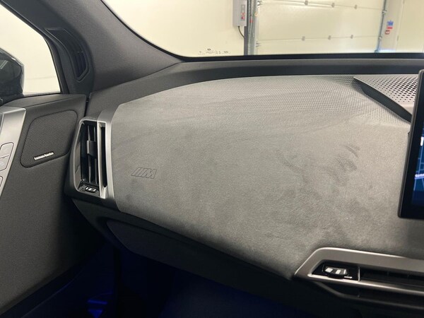 Used BMW iX 2025 for sale - 76212081: Photo 24