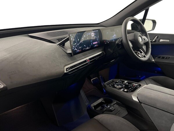 Used BMW iX 2025 for sale - 76212081: Photo 7