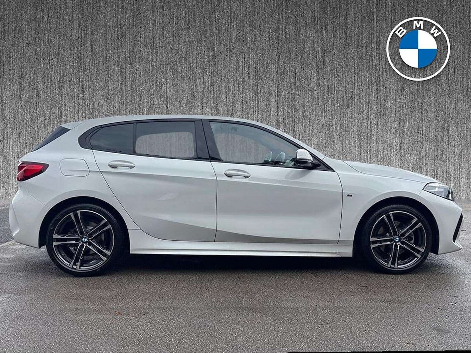 Used BMW 1 Series 2023 for sale - 76596175: Photo 3