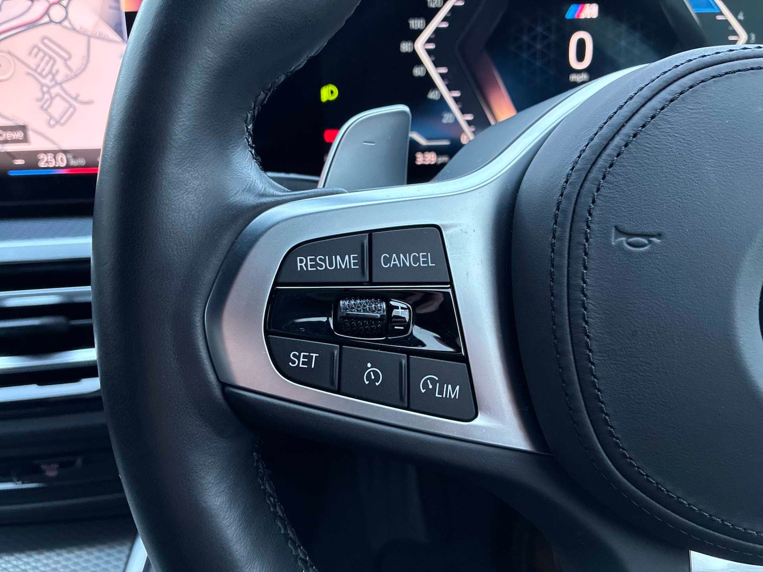 Used BMW 3 Series 2023 for sale - 77635469: Photo 25