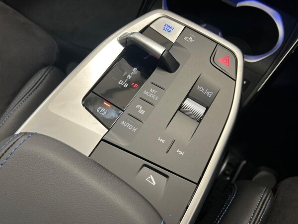 Used BMW iX1 2025 for sale - 76011009: Photo 13