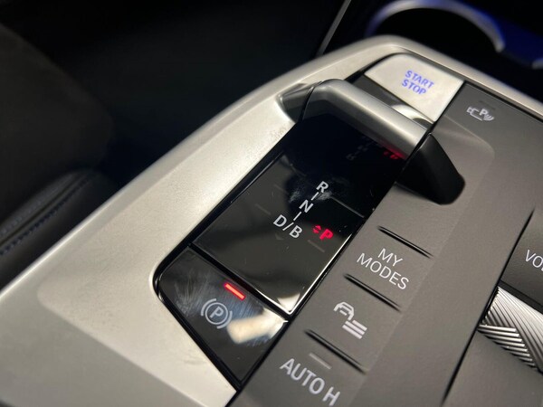 Used BMW iX1 2025 for sale - 76011009: Photo 22