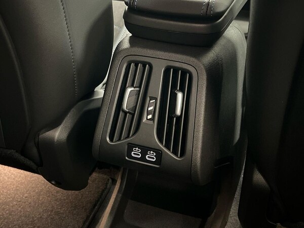 Used BMW iX1 2025 for sale - 76011009: Photo 35