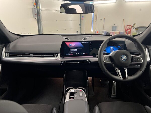 Used BMW iX1 2025 for sale - 76011009: Photo 8