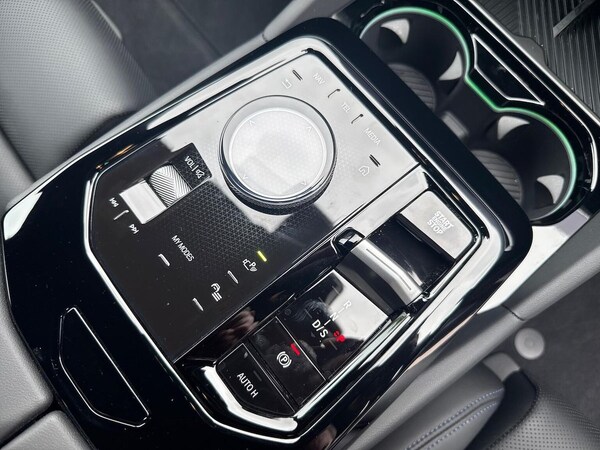 Used BMW 5 Series 2025 for sale - 76253715: Photo 14
