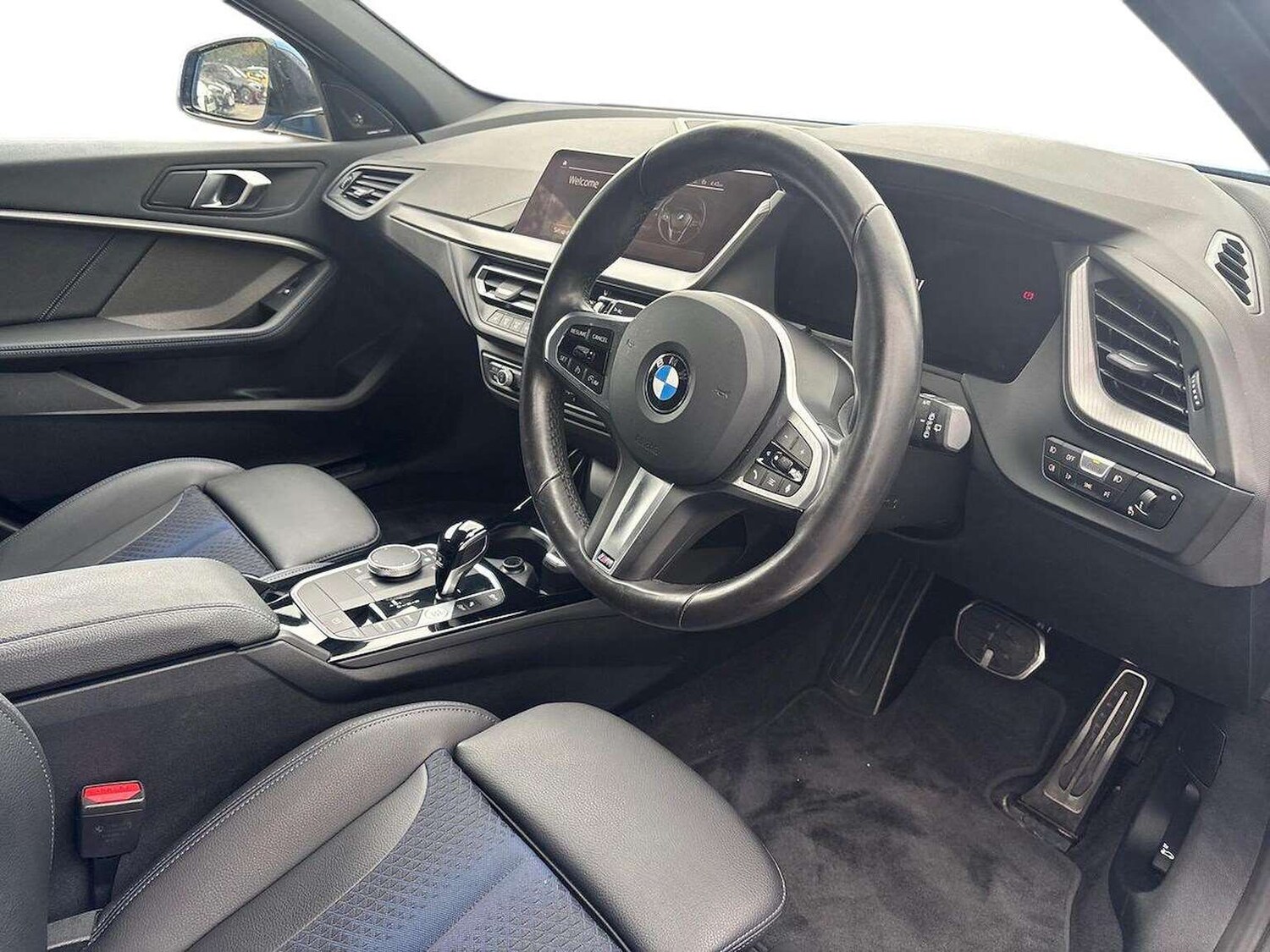 Used BMW 1 Series 2024 for sale - 76596125: Photo 15