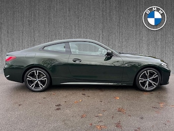 Used BMW 4 Series 2022 for sale - 76471108: Photo