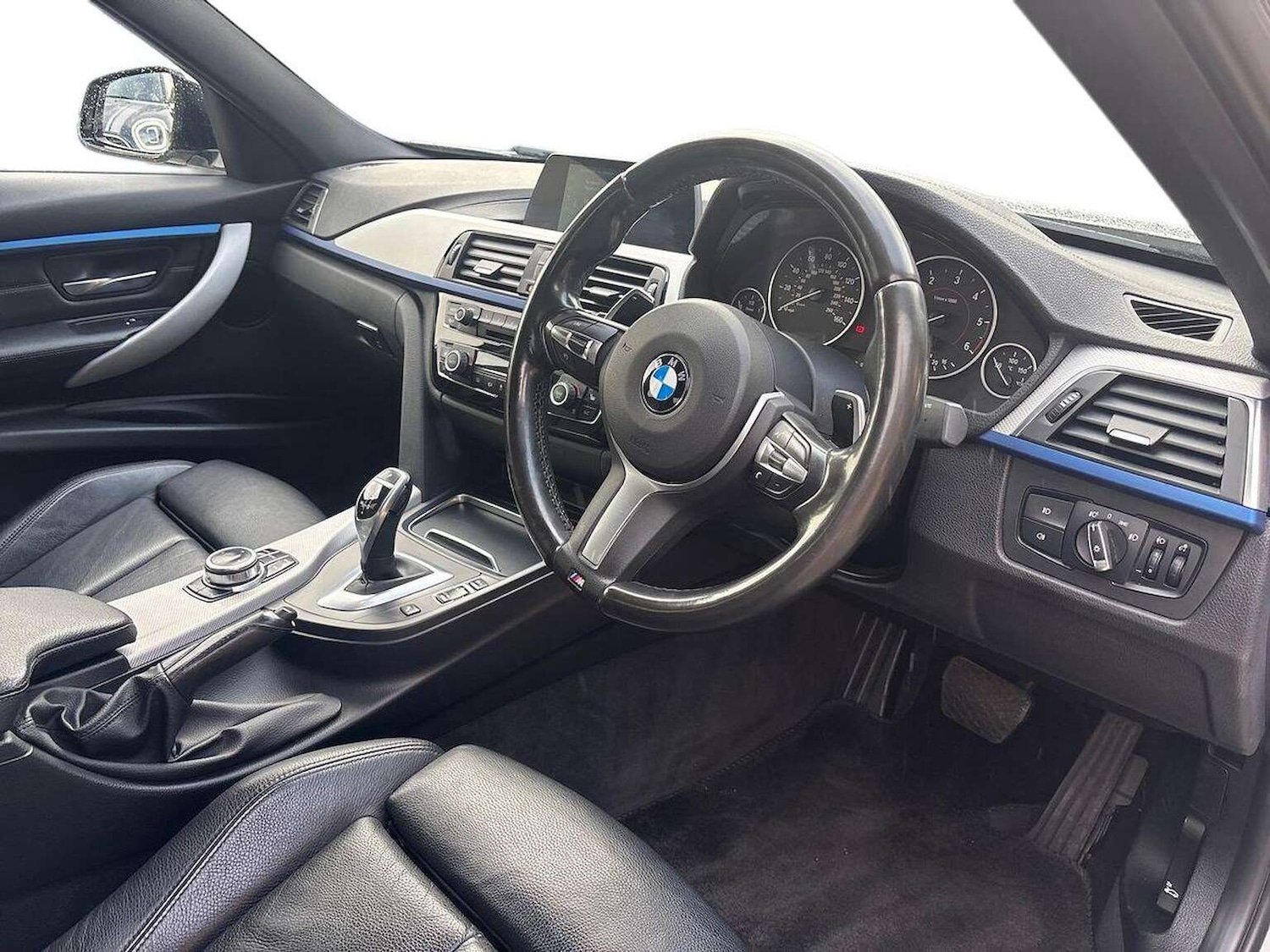 Used BMW 3 Series 2018 for sale - 76596326: Photo 15