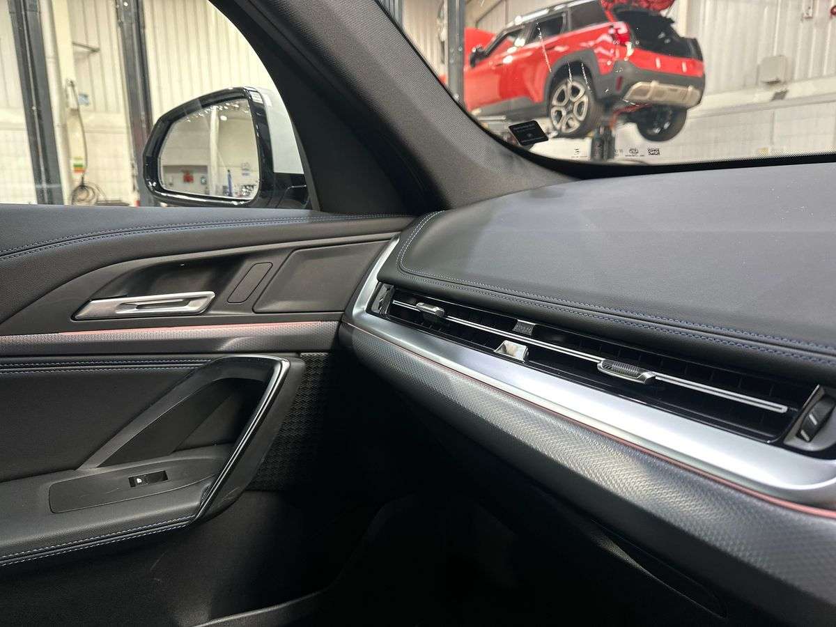 Used BMW iX1 2024 for sale - 78135082: Photo 24