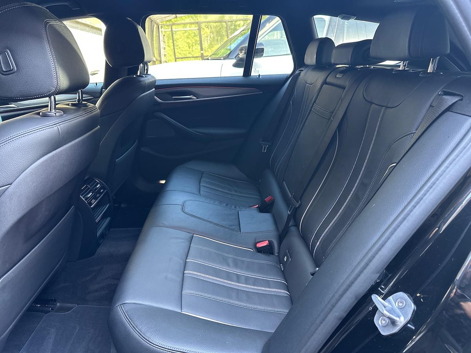 Used BMW 5 Series 2019 for sale - 76391732: Photo 17