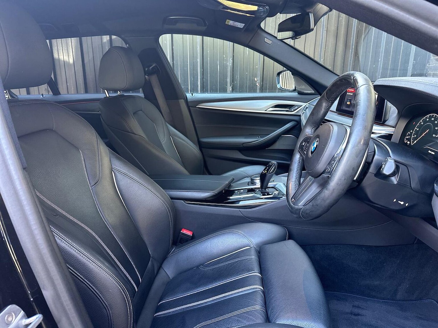 Used BMW 5 Series 2019 for sale - 76391732: Photo 22