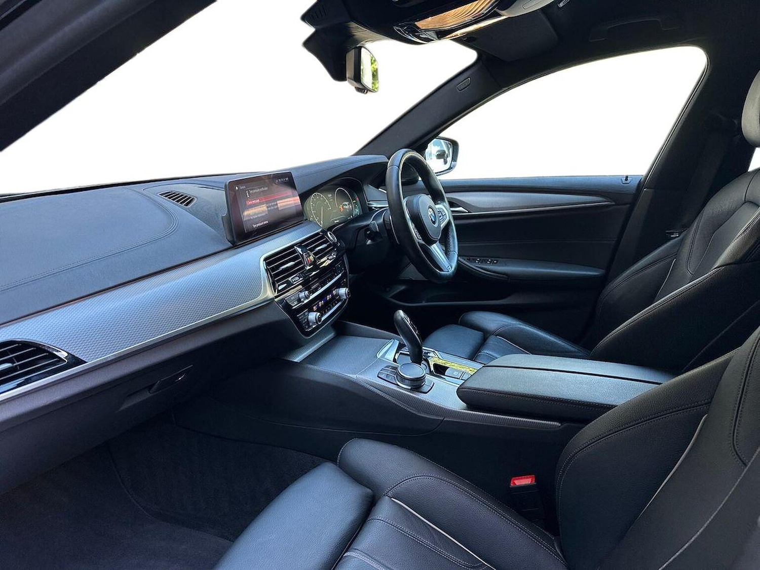 Used BMW 5 Series 2019 for sale - 76391732: Photo 8