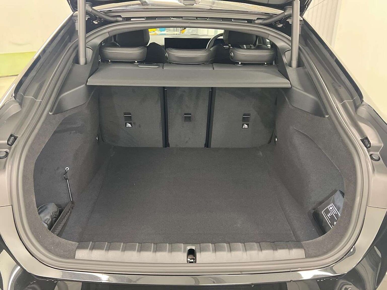 Used BMW 4 Series 2025 for sale - 78192080: Photo 17