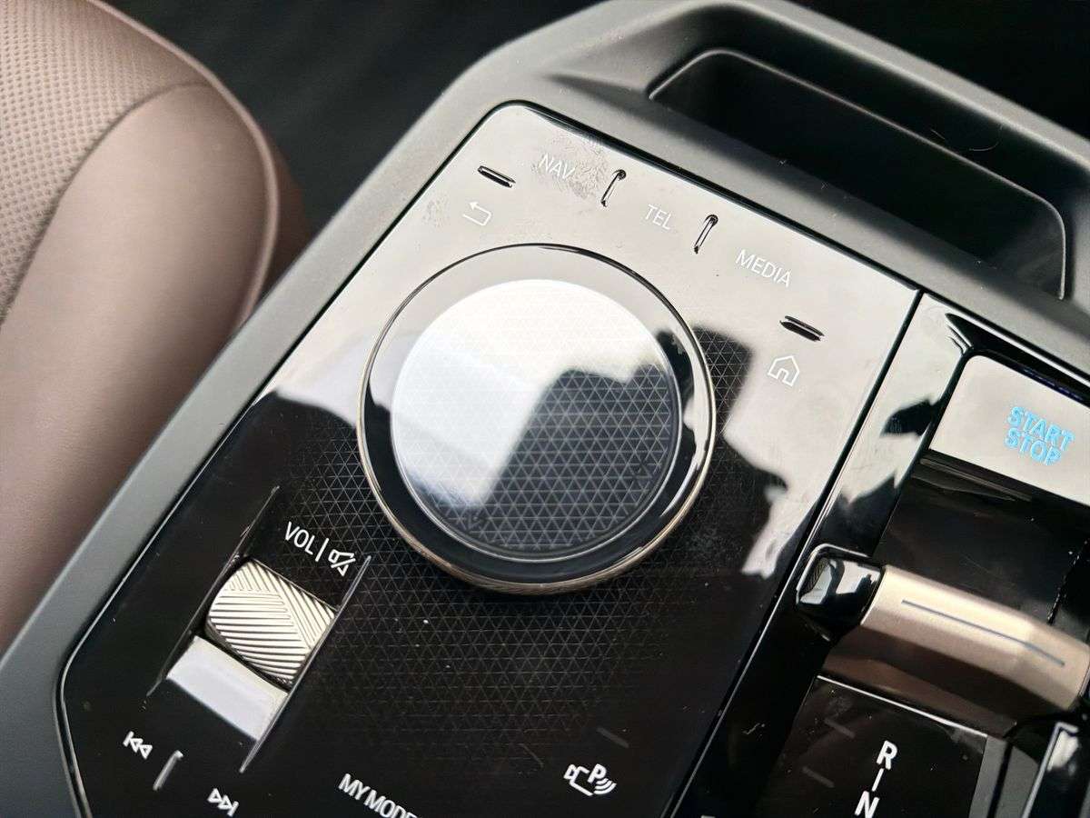 Used BMW iX 2023 for sale - 78132678: Photo 23